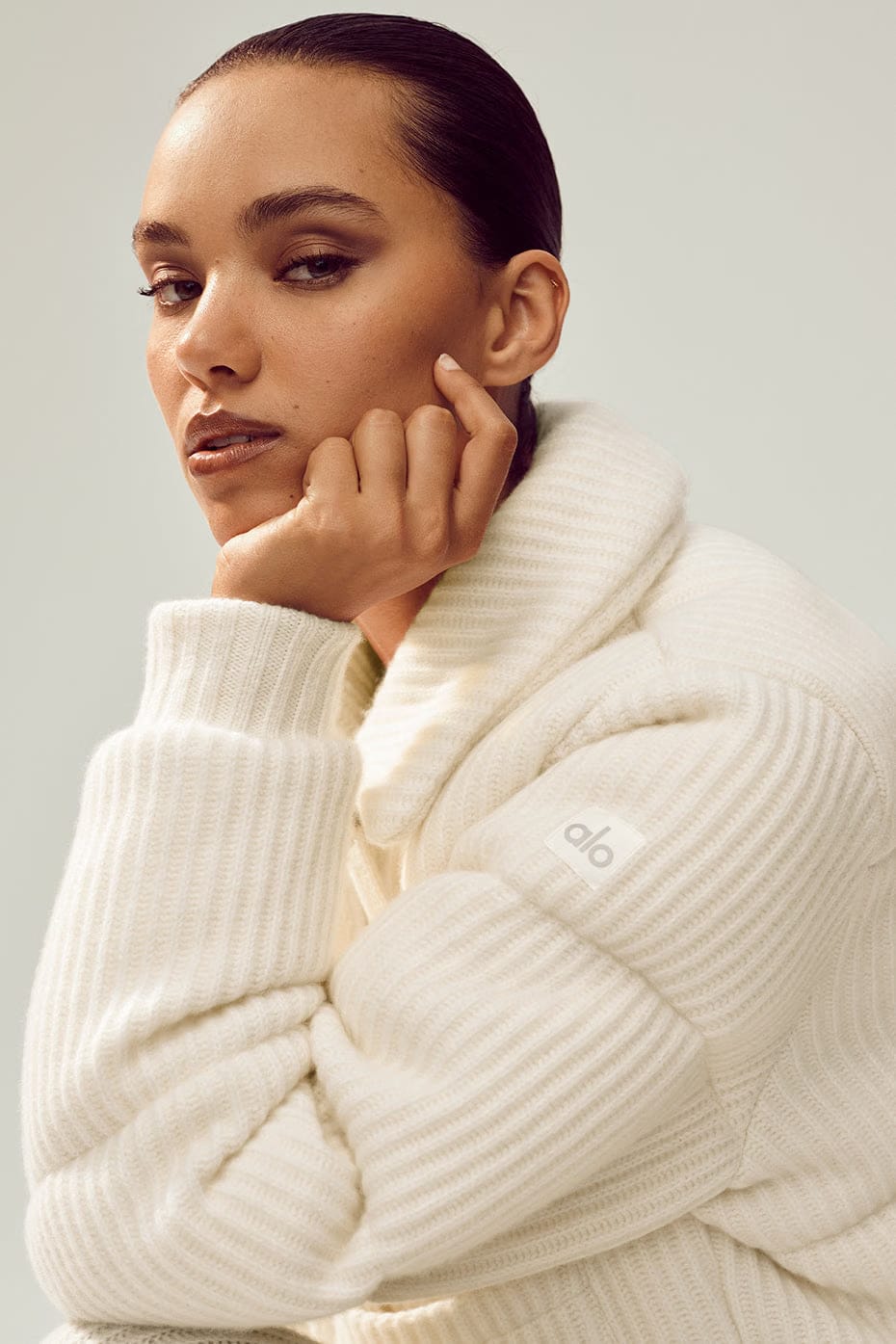 Alo Yoga Cashmere Northstar Sweater Puffer - Ivory