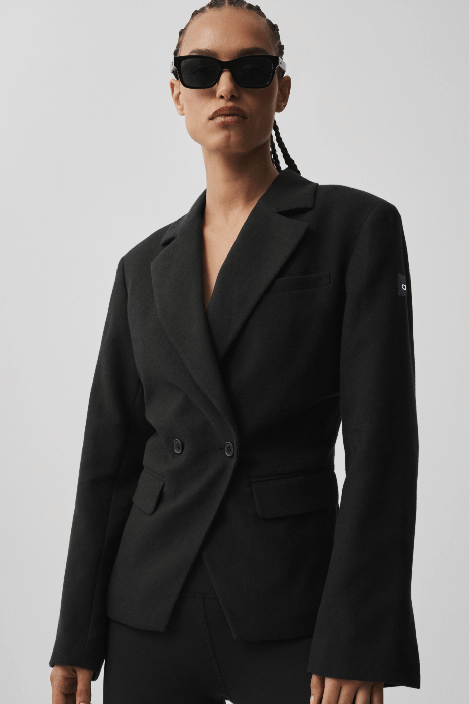 Alo Yoga Cinch Blazer - Black