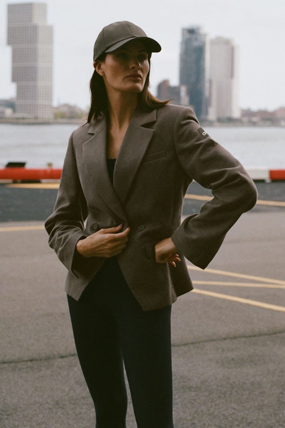 Alo Yoga Cinch Blazer - Olive Tree