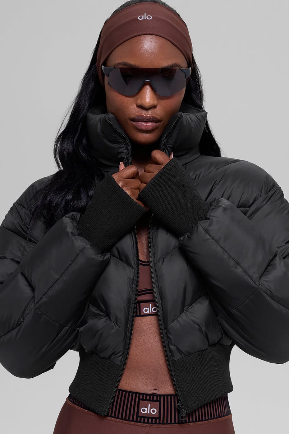 Alo Yoga Cropped Atmosphere Puffer - Black