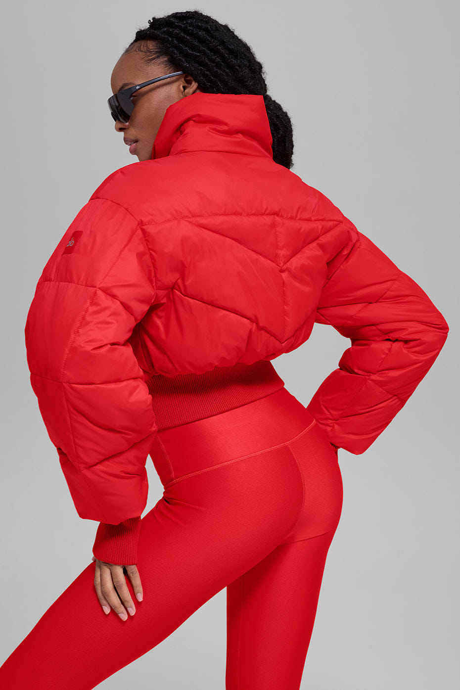 Alo Yoga Cropped Atmosphere Puffer - Bright Red