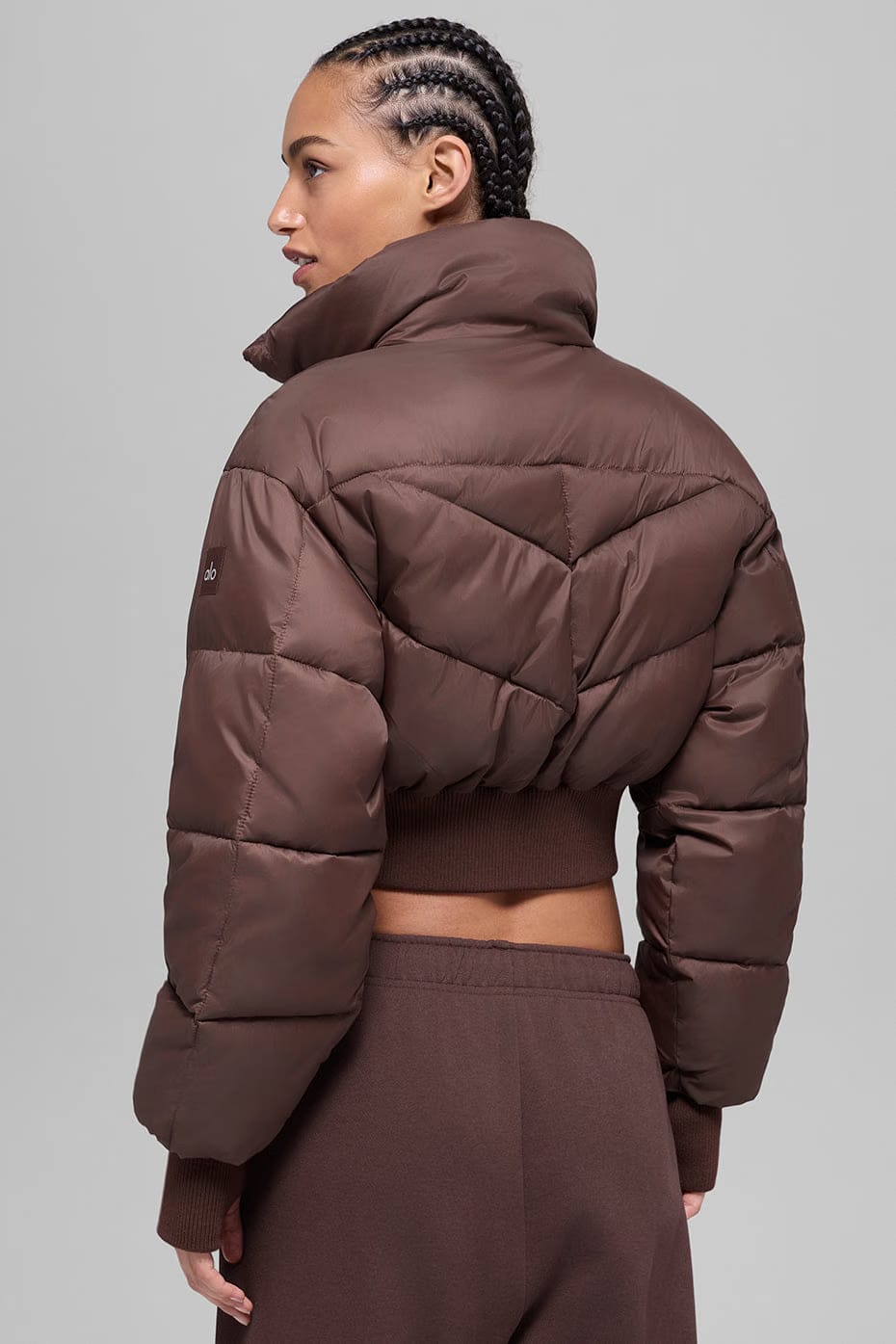 Alo Yoga Cropped Atmosphere Puffer - Brownstone