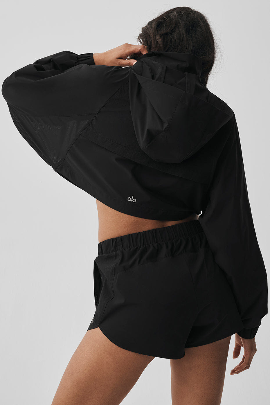 Alo Yoga Cropped Playmaker Jacket - Black