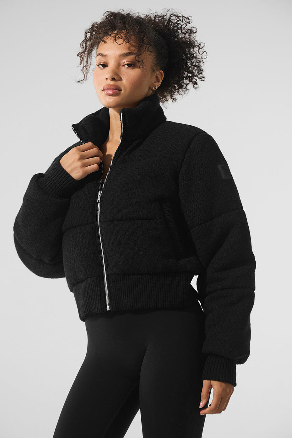 Alo Yoga Darling Sweater Puffer - Black