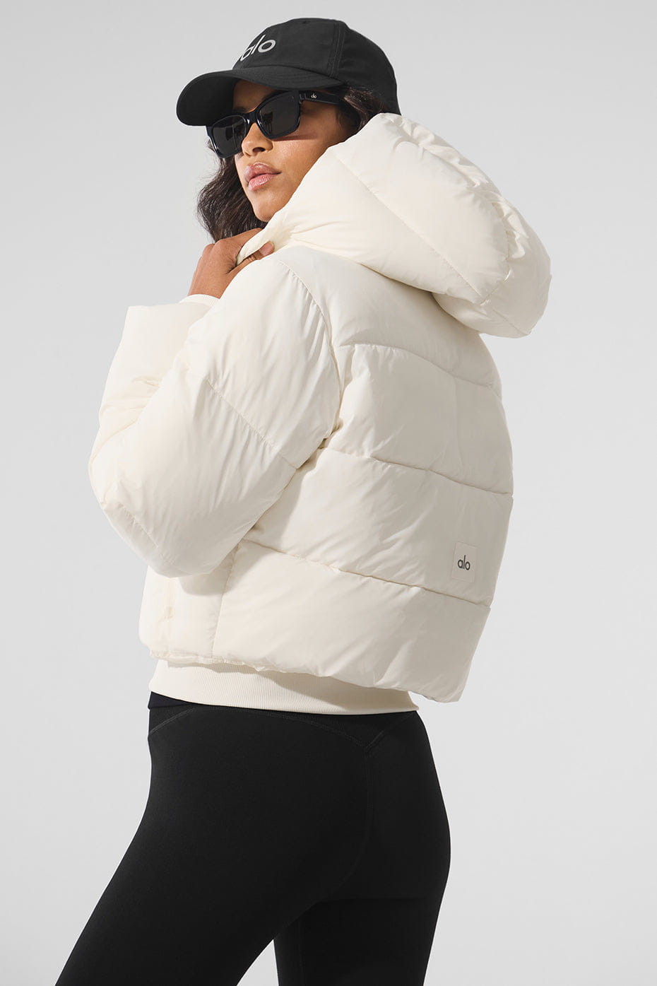 Alo Yoga Foxy Puffer Jacket - Ivory