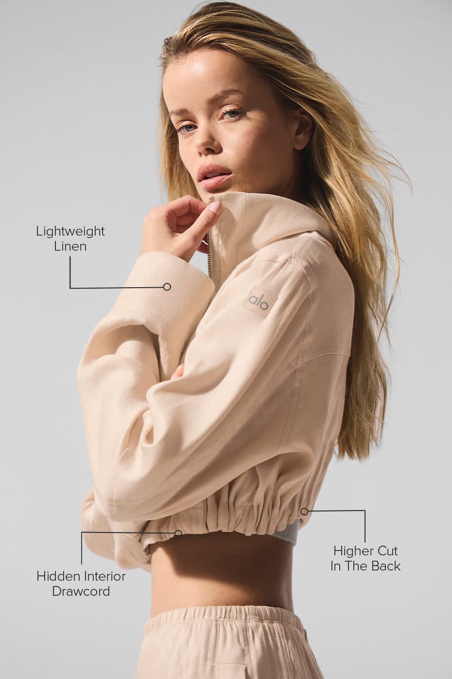 Alo Yoga Linen Cropped Getaway Jacket - Macadamia