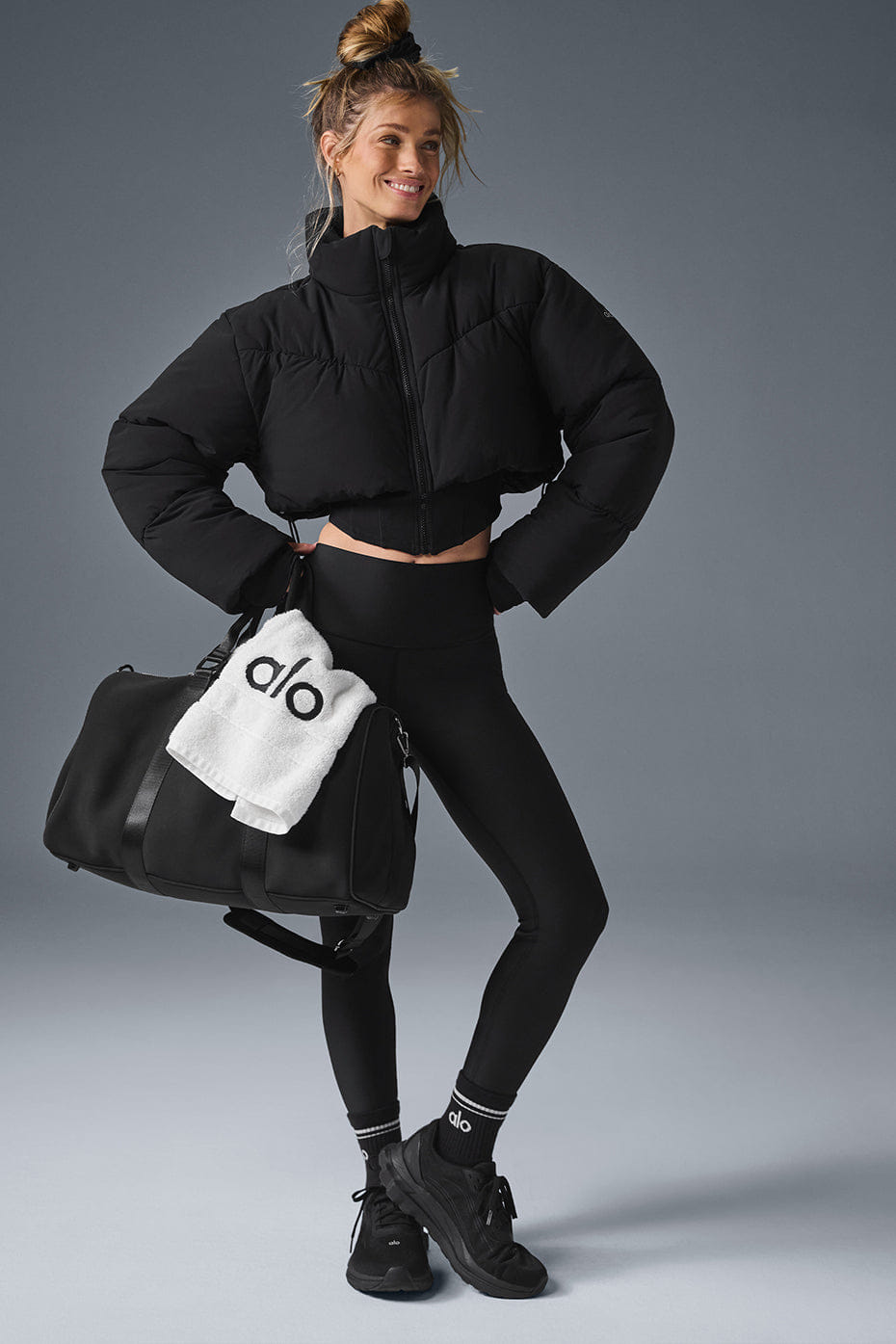 Alo Yoga Main Act Corset Puffer - Black