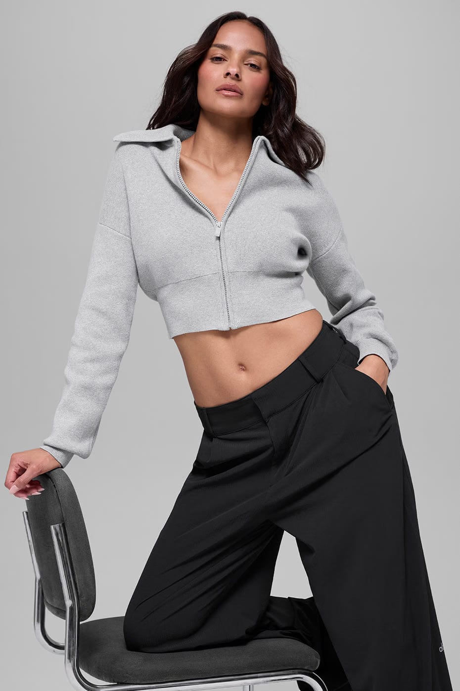 Alo Yoga Scholar Knit Cropped Full Zip Jacket - Athletic Heather Grey