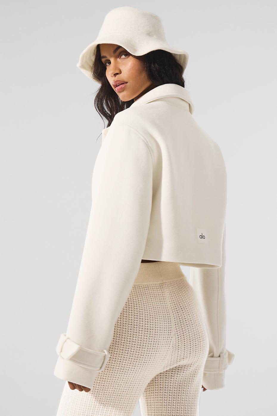 Alo Yoga Wool Cropped Metro Trench - Ivory