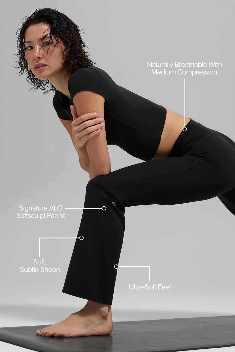 Alo Yoga ALO Softsculpt High-Waist 7/8 Bootcut Legging - Black