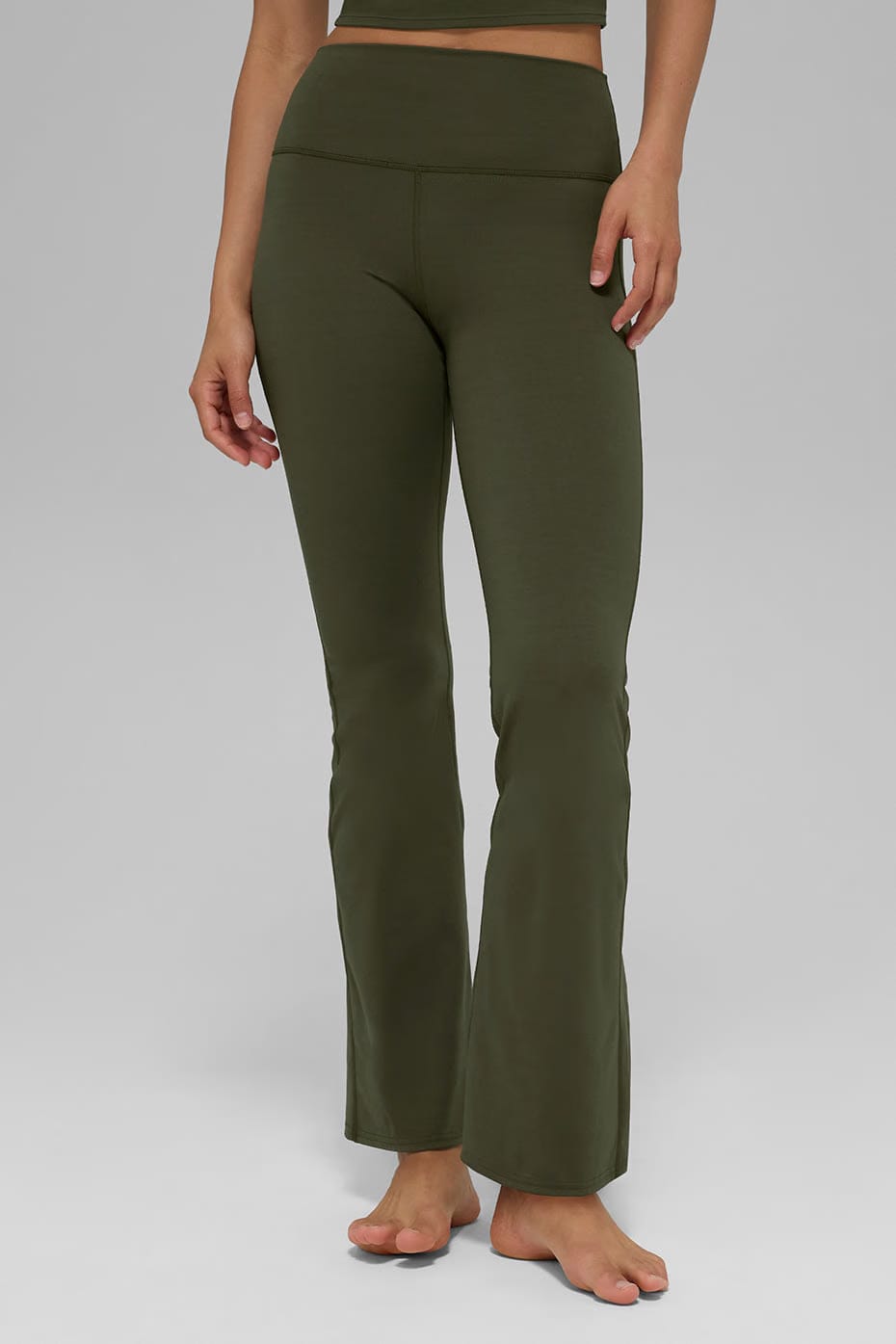 Alo Yoga ALO Softsculpt High-Waist 7/8 Bootcut Legging - Green Olive