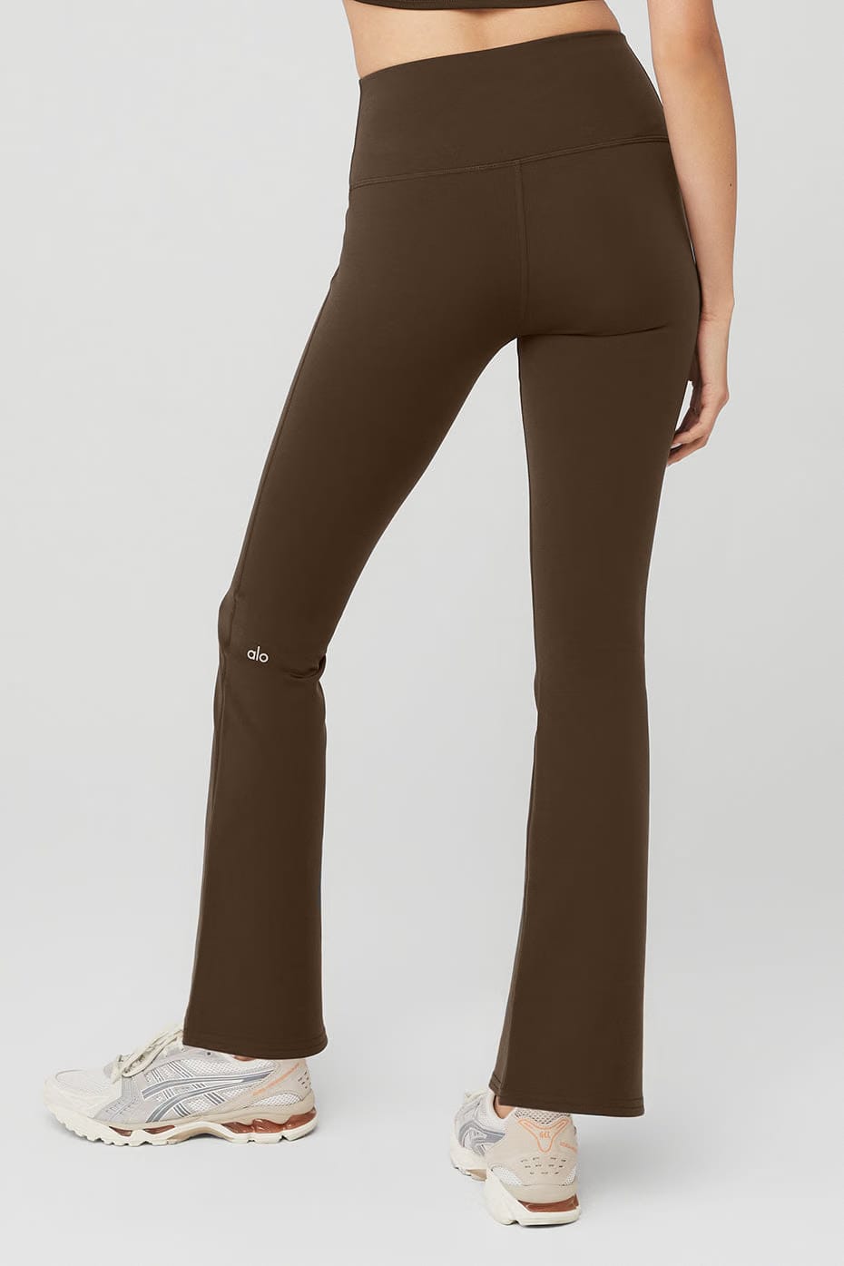 Alo Yoga Airbrush High-Waist 7/8 Bootcut Legging - Espresso