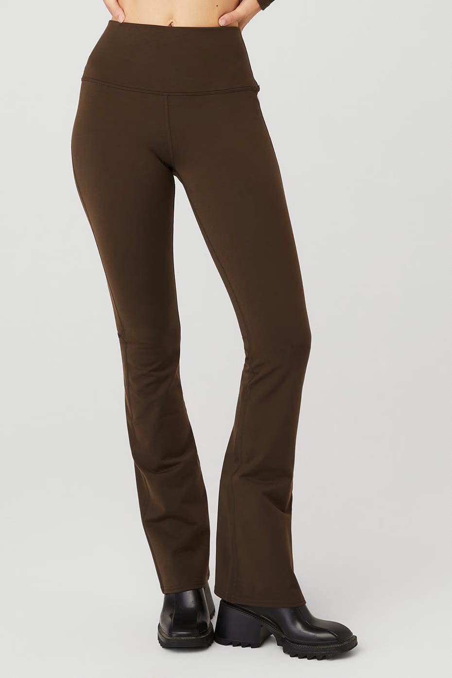Alo Yoga Airbrush High-Waist Bootcut Legging - Espresso