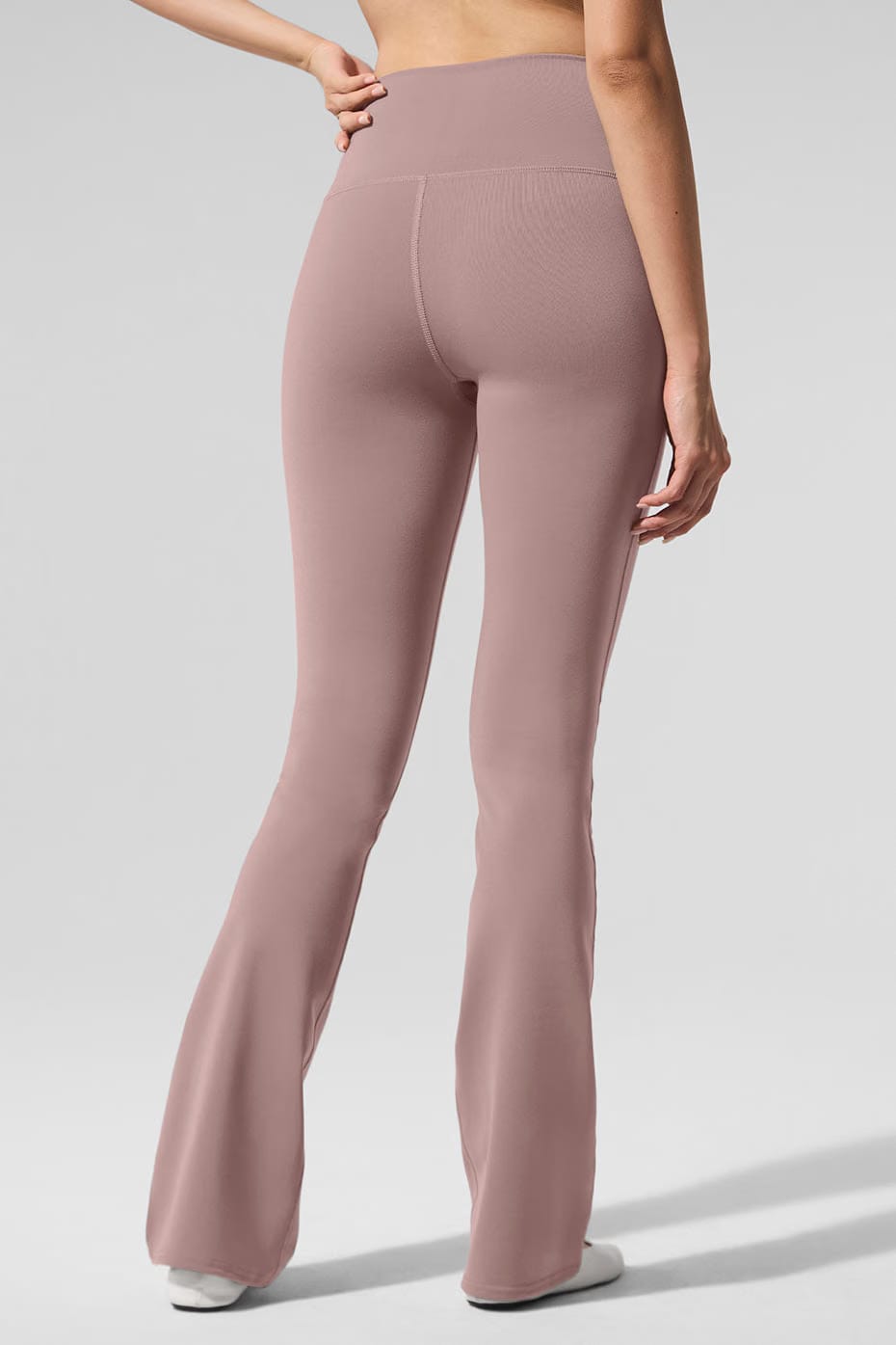 Alo Yoga Airbrush High-Waist Bootcut Legging - Taupe