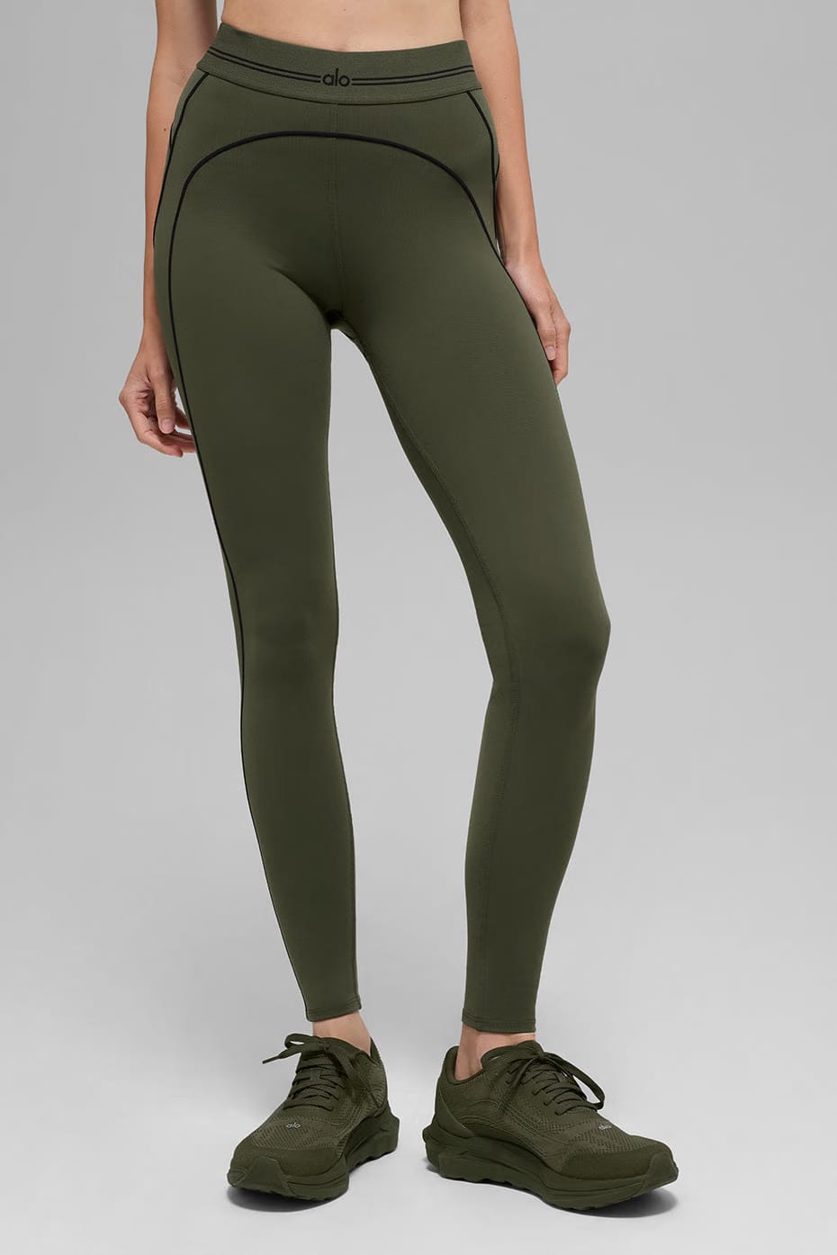 Alo Yoga Airbrush High-Waist Heart Throb Legging - Green Olive