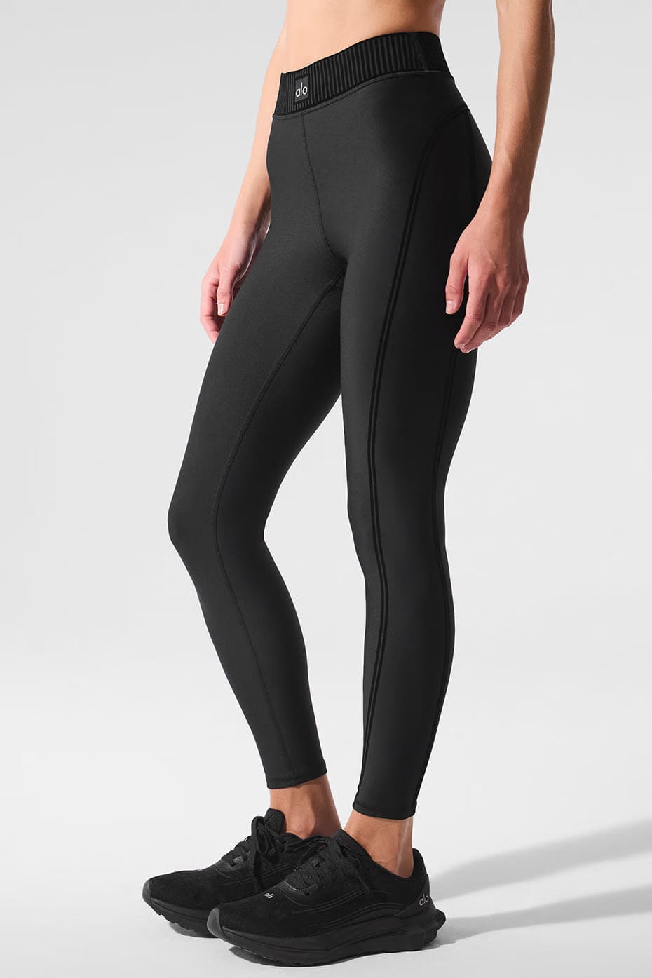 Alo Yoga Airlift High-Waist 7/8 Line Up Legging - Black