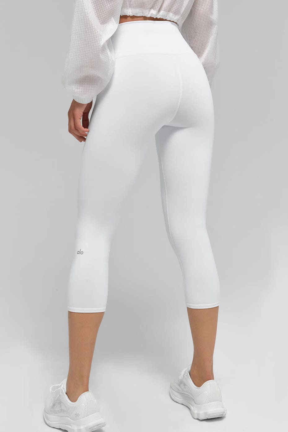 Alo Yoga High-Waist Airbrush Capri - White