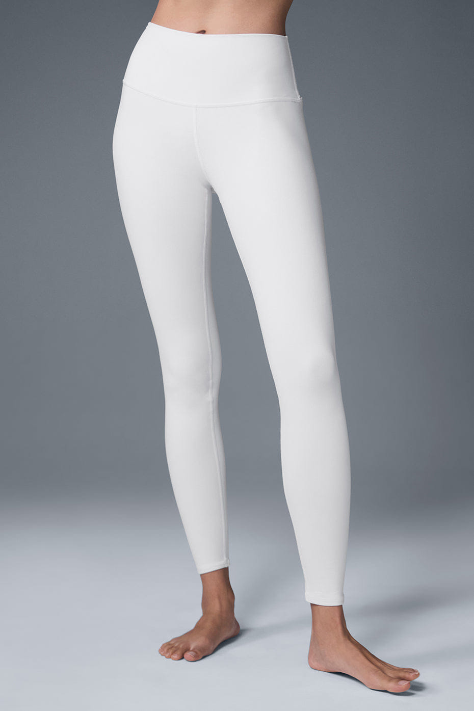 Alo Yoga High-Waist Airbrush Legging - White