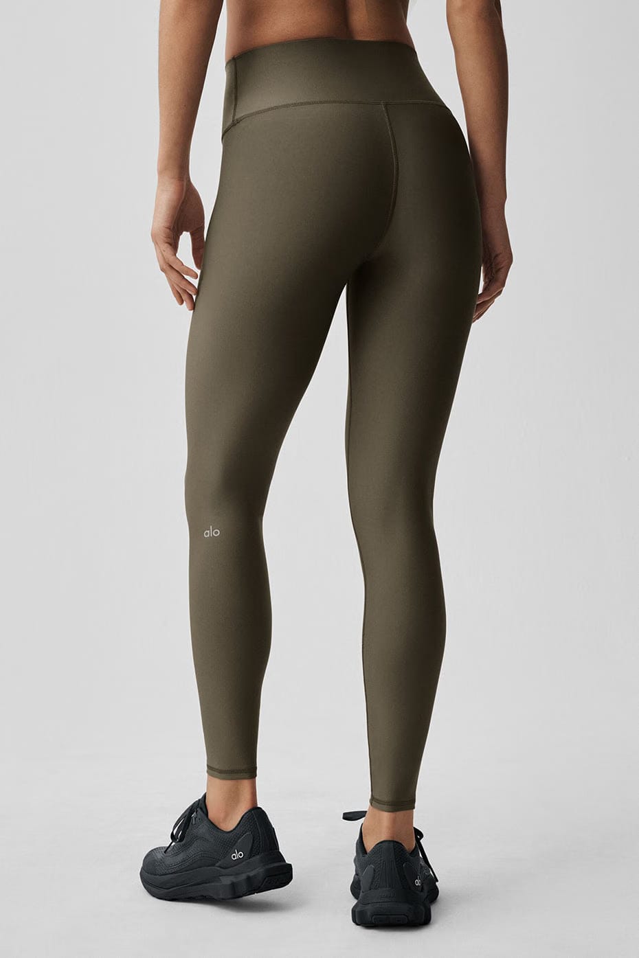 Alo Yoga High-Waist Airlift Legging - Olive Tree