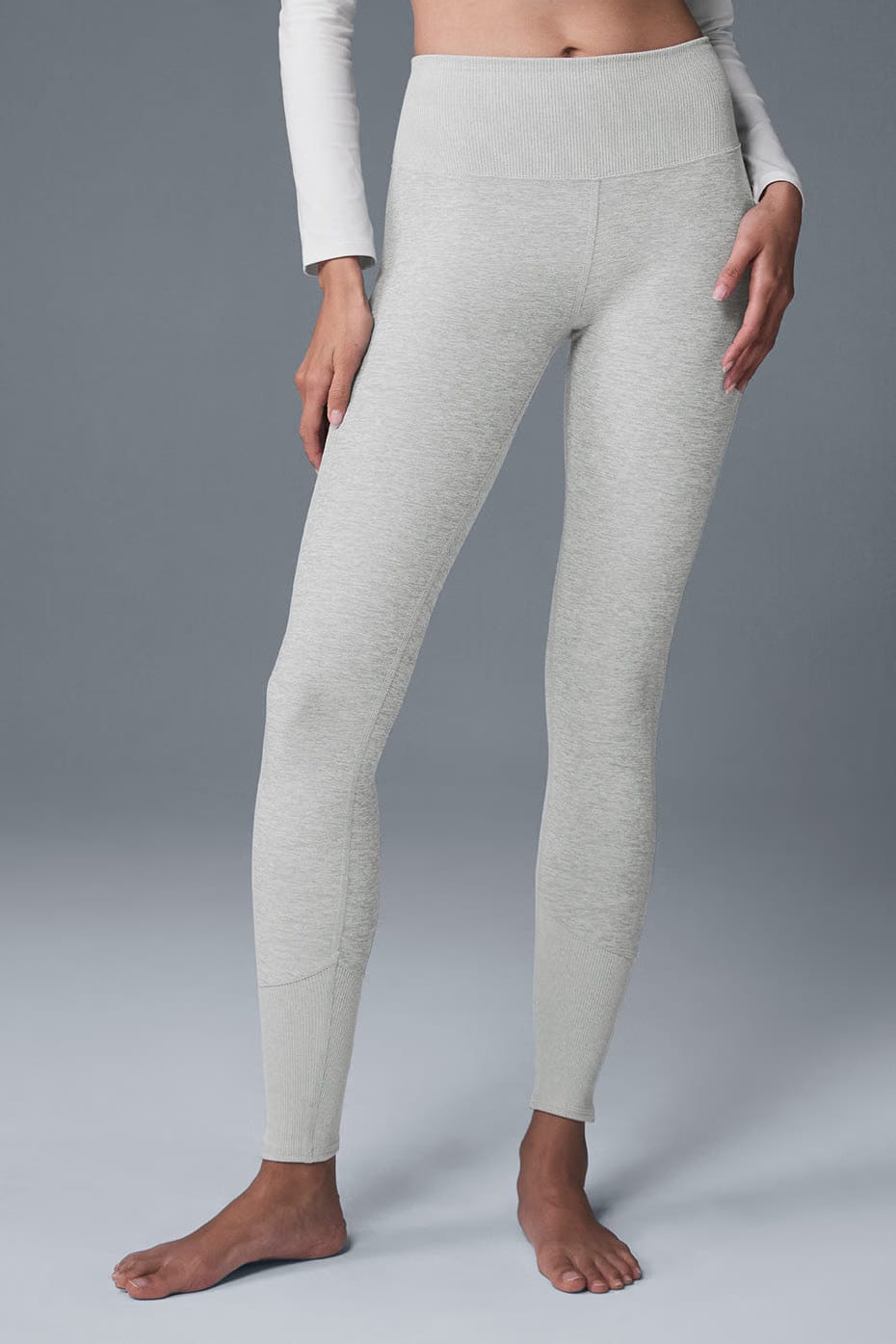 Alo Yoga High-Waist Alosoft Lounge Legging - Athletic Heather Grey