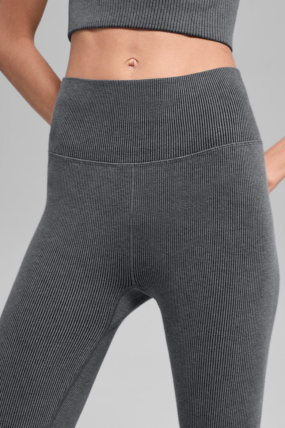 Alo Yoga Seamless High-Waist Two Tone Rib Legging - Dark Misty Grey Heather
