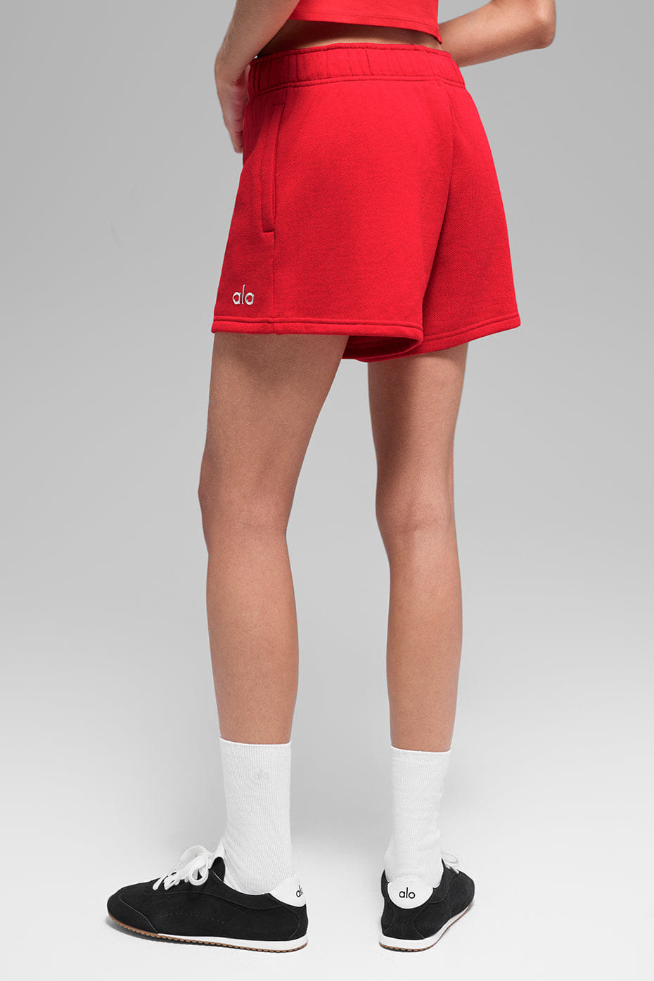 Alo Yoga Accolade Short - Bright Red