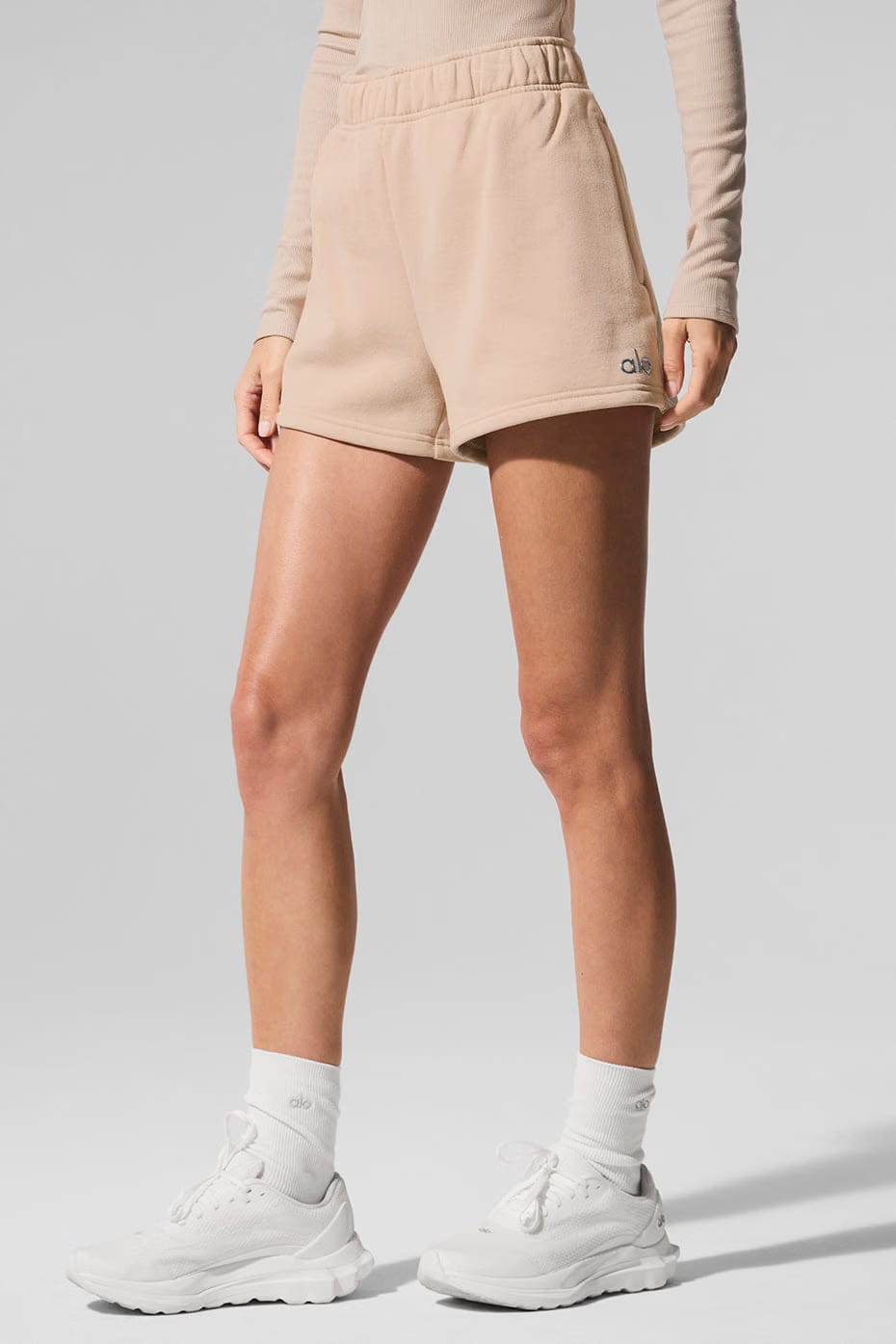 Alo Yoga Accolade Short - Macadamia