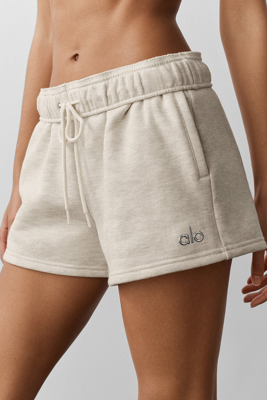 Alo Yoga Accolade Short - Oatmeal Heather