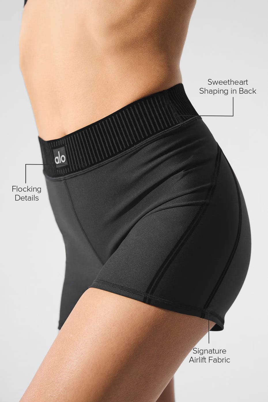 Alo Yoga Airlift High-Waist Line Up Short - Black