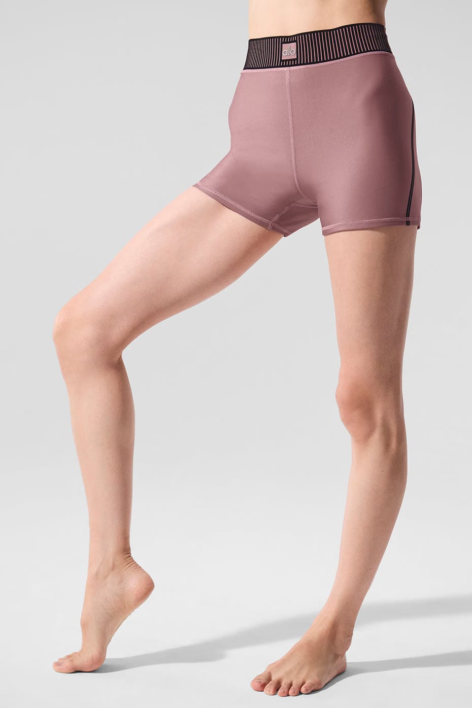 Alo Yoga Airlift High-Waist Line Up Short - Smoky Quartz