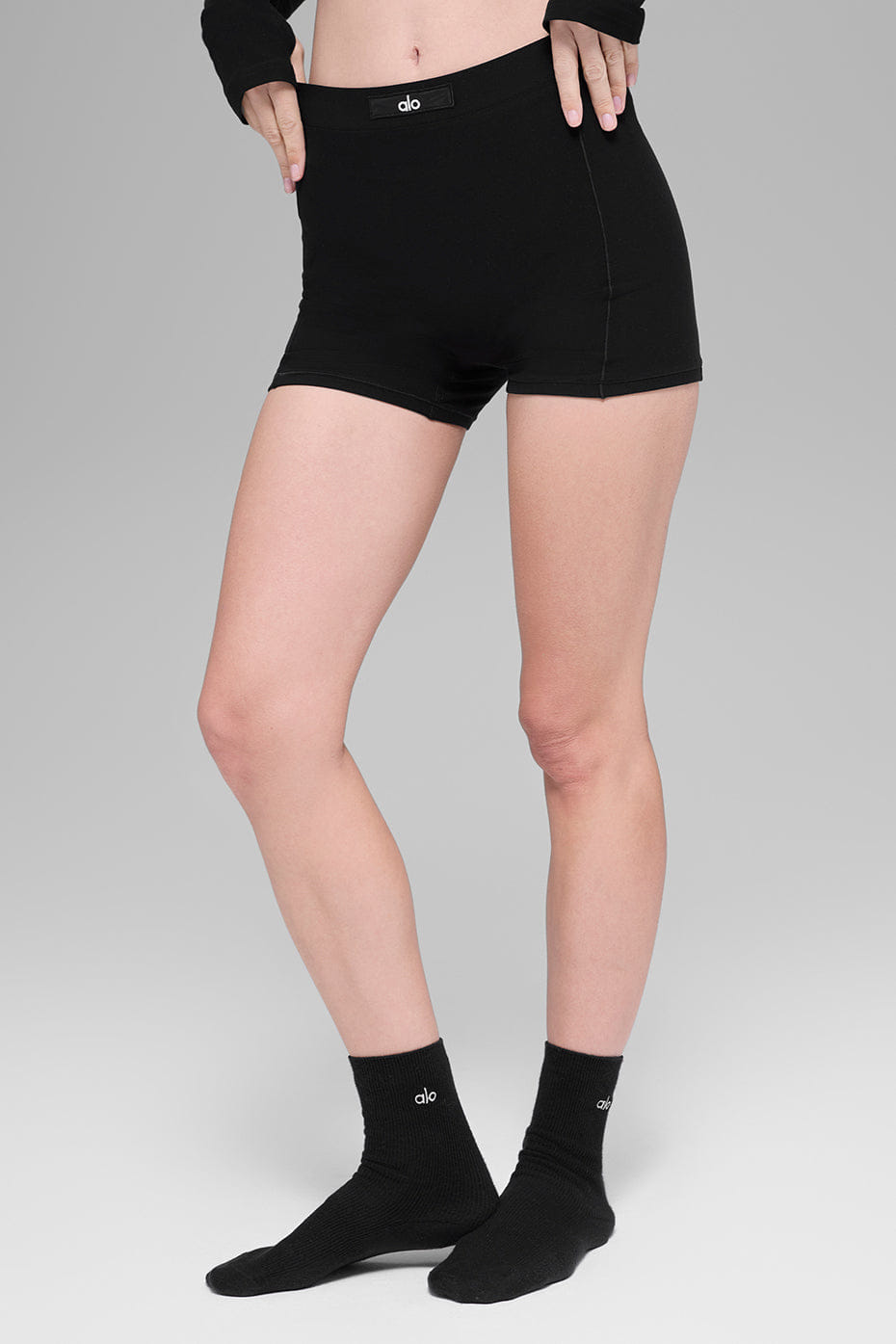Alo Yoga Alosoft Sincere Micro Short - Black