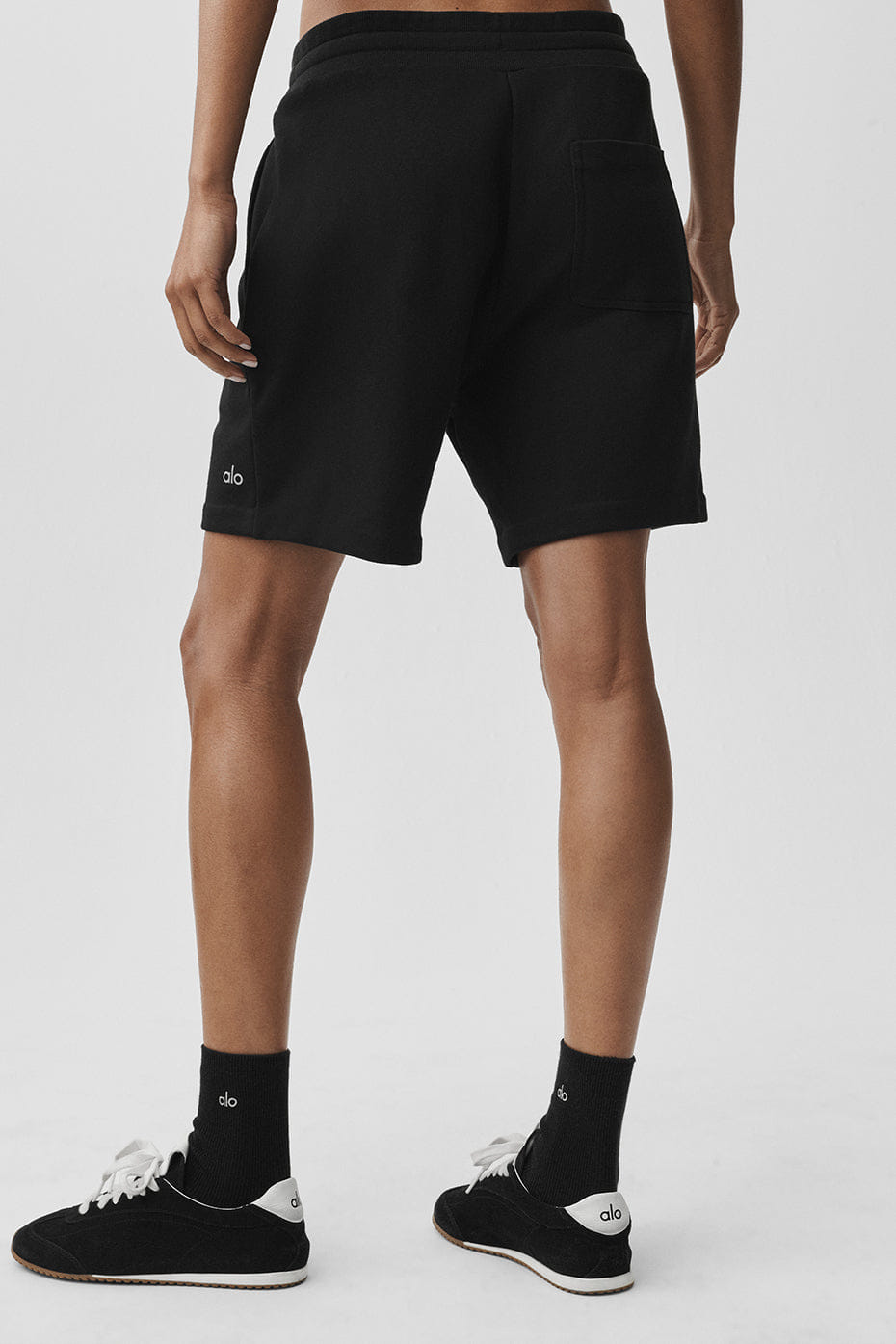 Alo Yoga Chill Short - Black
