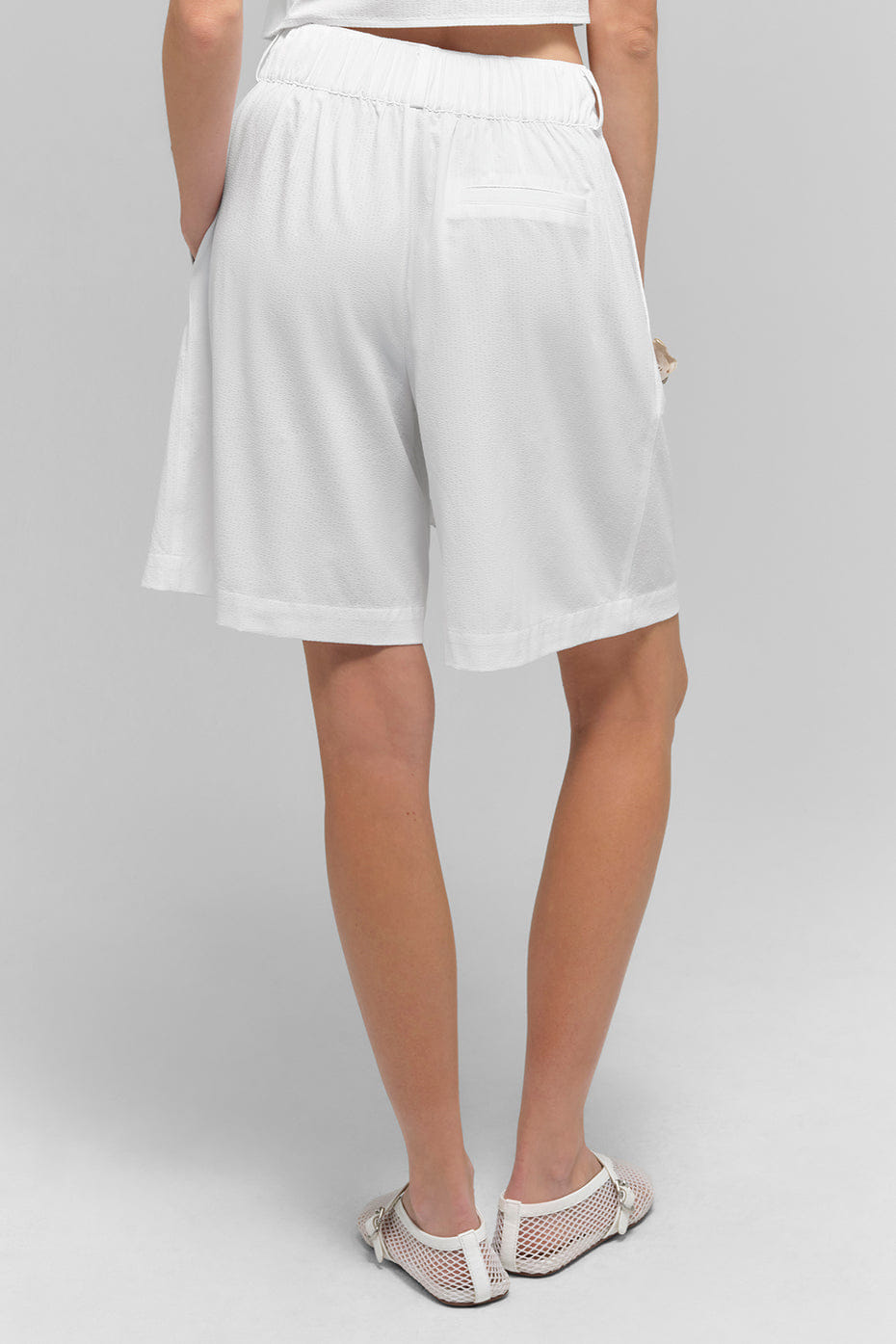Alo Yoga High-Waist Dreamscape Short - Semi Sheer White
