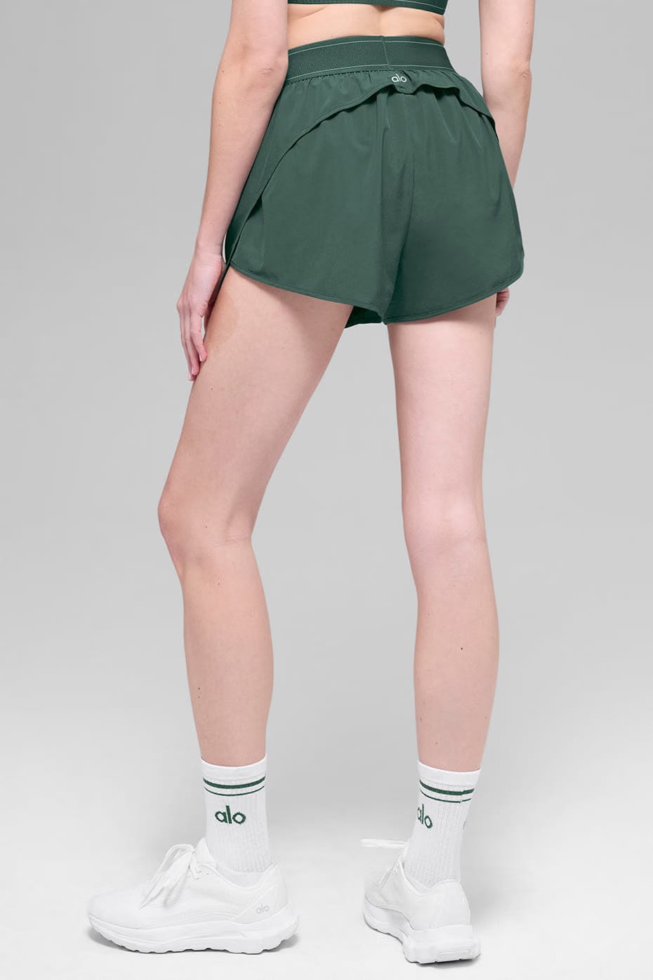Alo Yoga Match Point Short - Clover Green