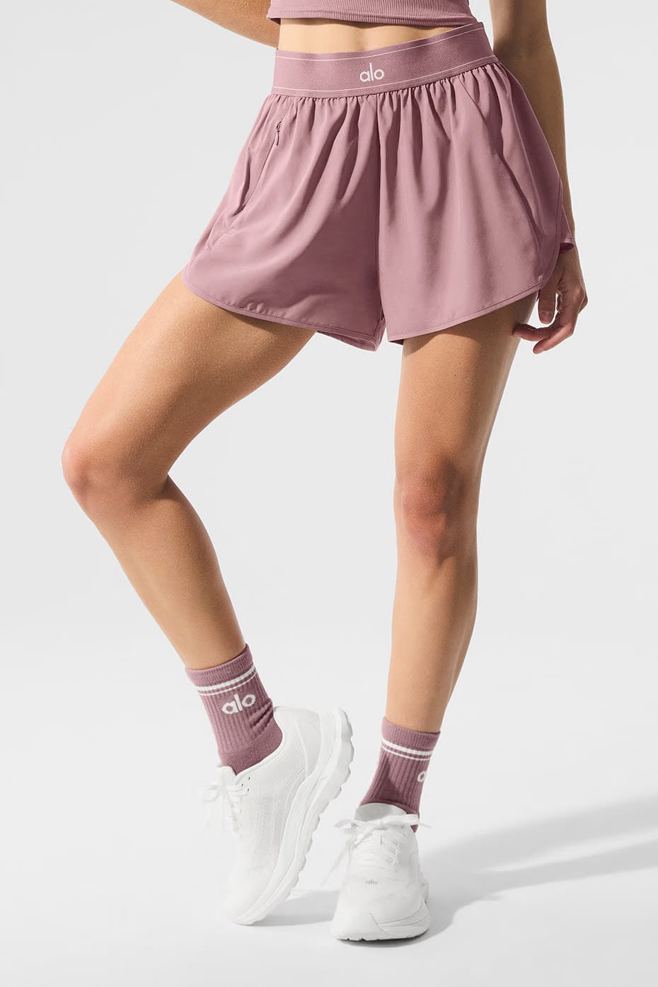 Alo Yoga Match Point Short - Smoky Quartz