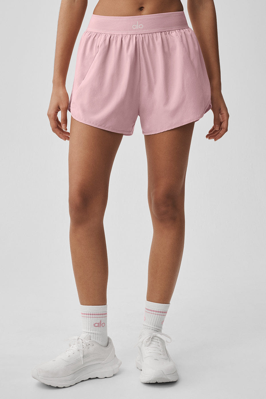 Alo Yoga Match Point Short - Vintage Pink