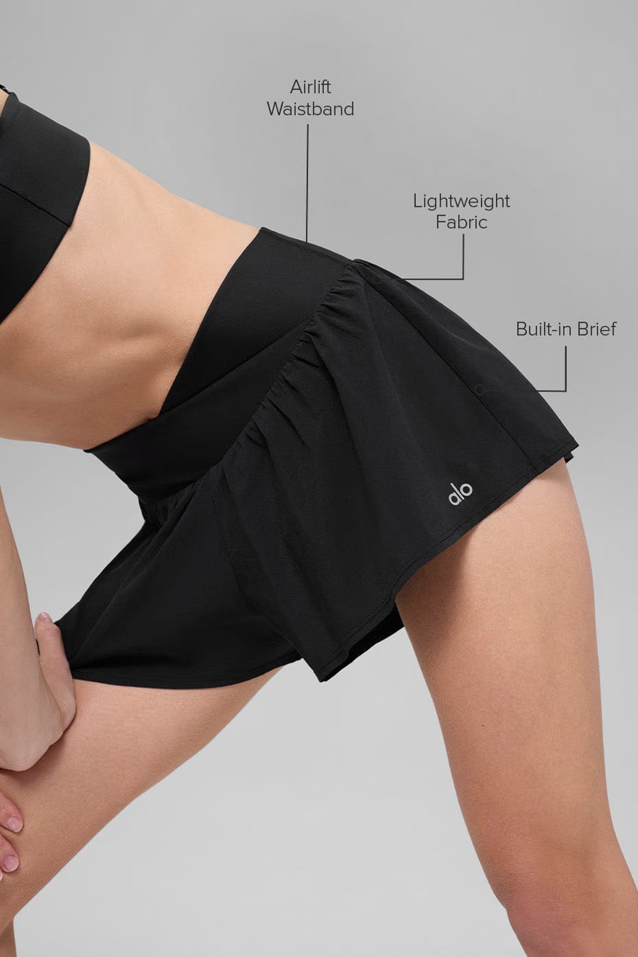 Alo Yoga V-Cute Running Short - Black
