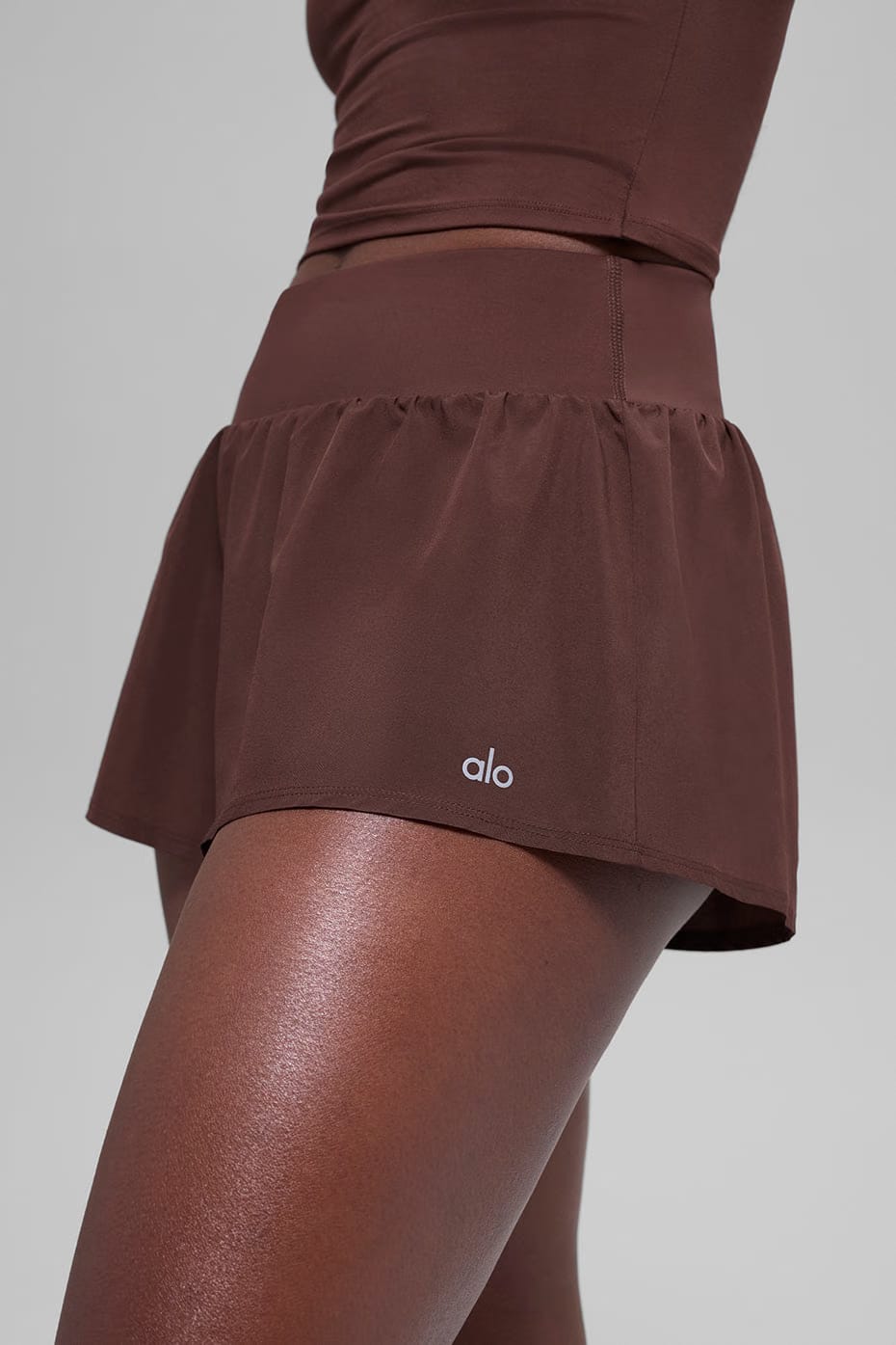 Alo Yoga Victory Running Short - Brownstone
