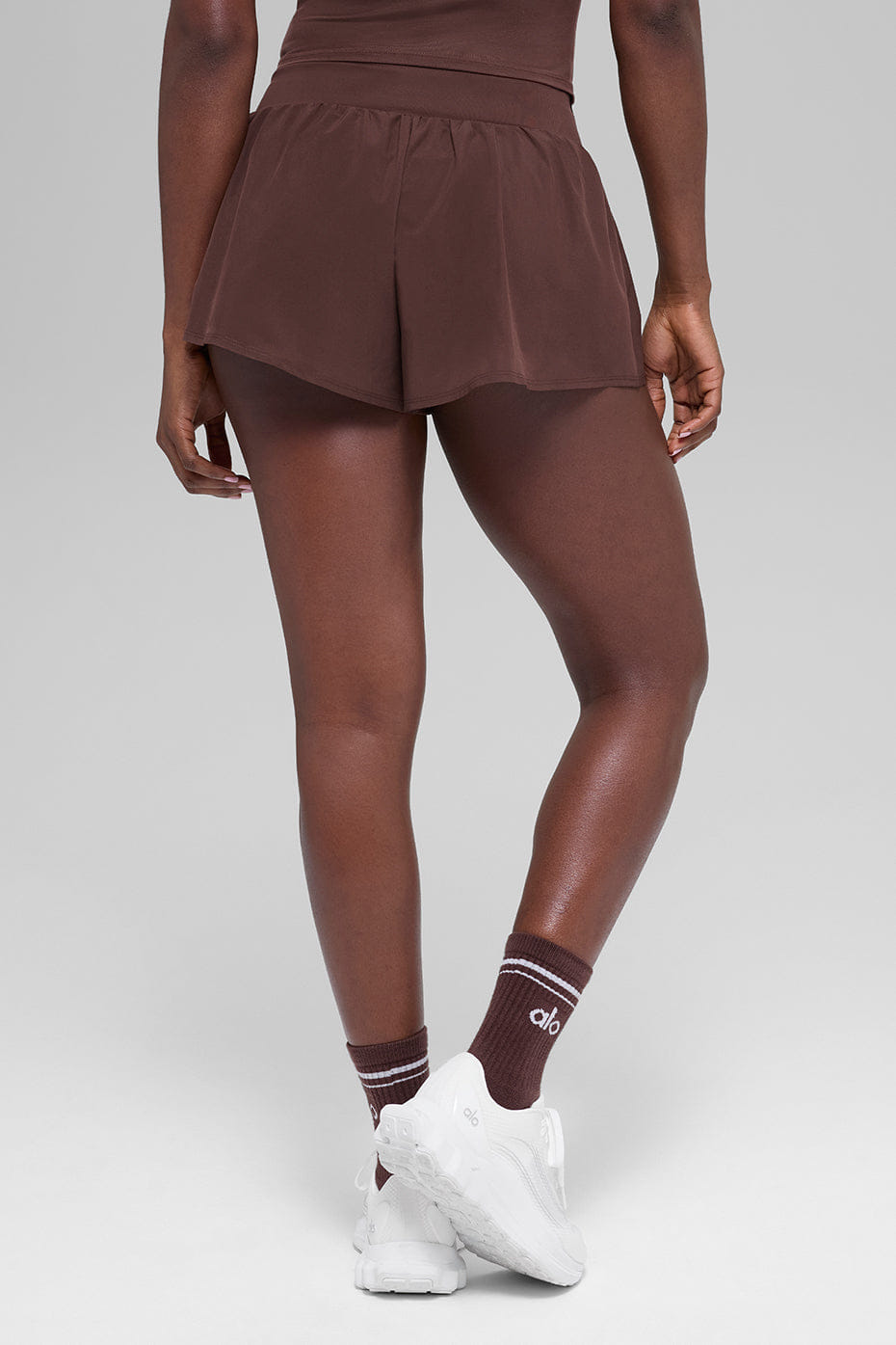 Alo Yoga Victory Running Short - Brownstone