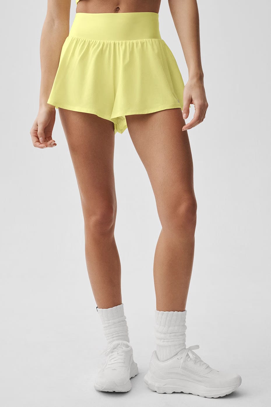 Alo Yoga Victory Running Short - Sunshine