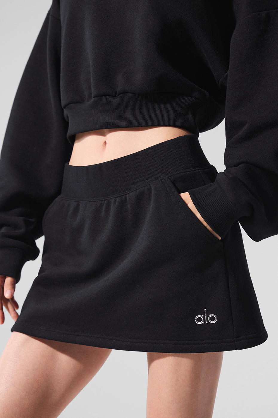 Alo Yoga Accolade Skirt - Black