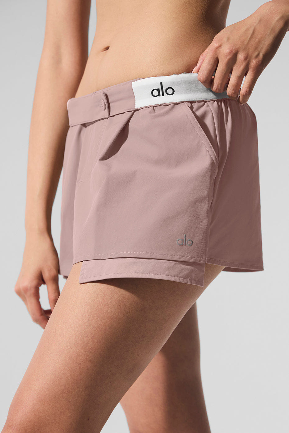 Alo Yoga Flip It Mini Skort - Taupe