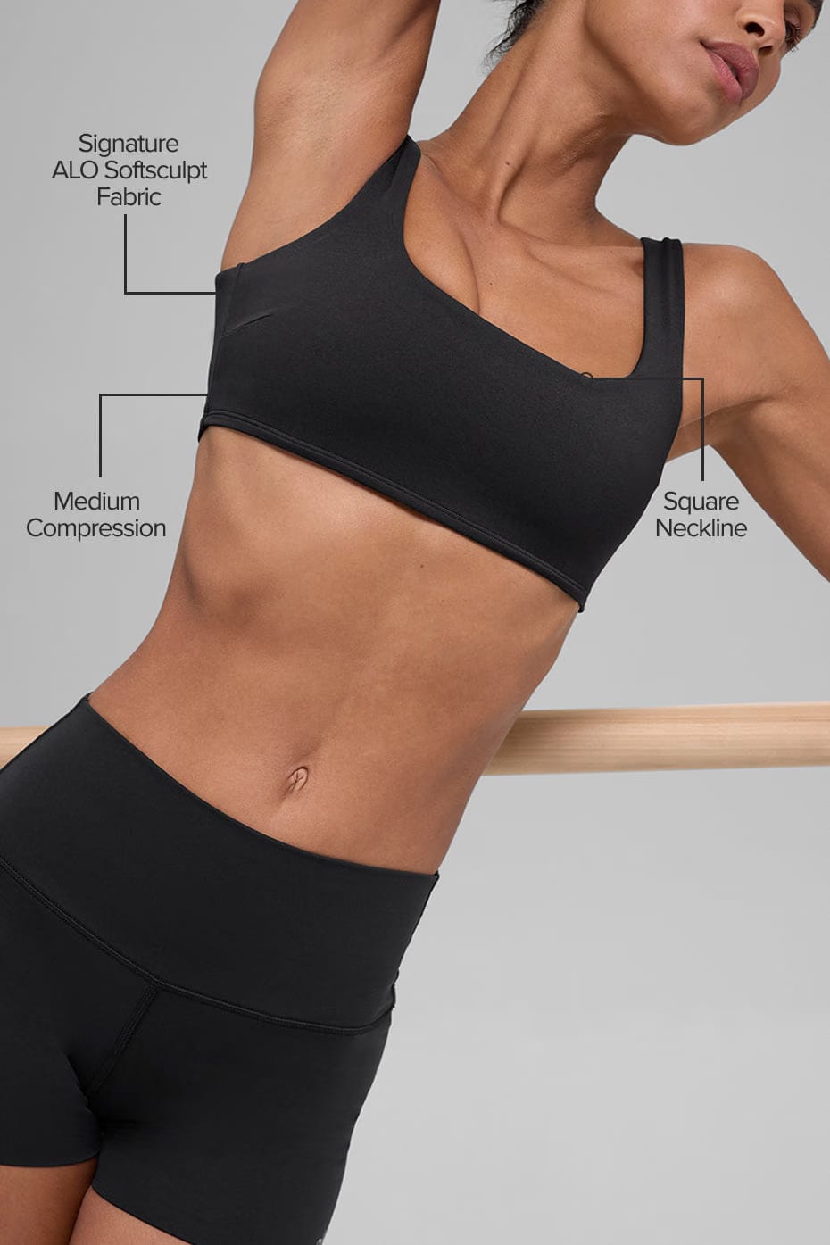 Alo Yoga ALO Softsculpt Precision Bra - Black