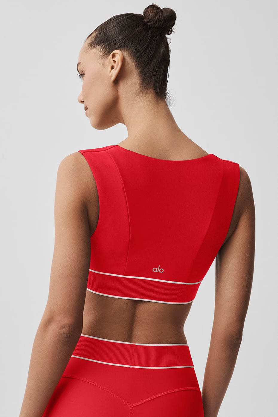 Alo Yoga Airlift Alignment Bra - Bright Red/White