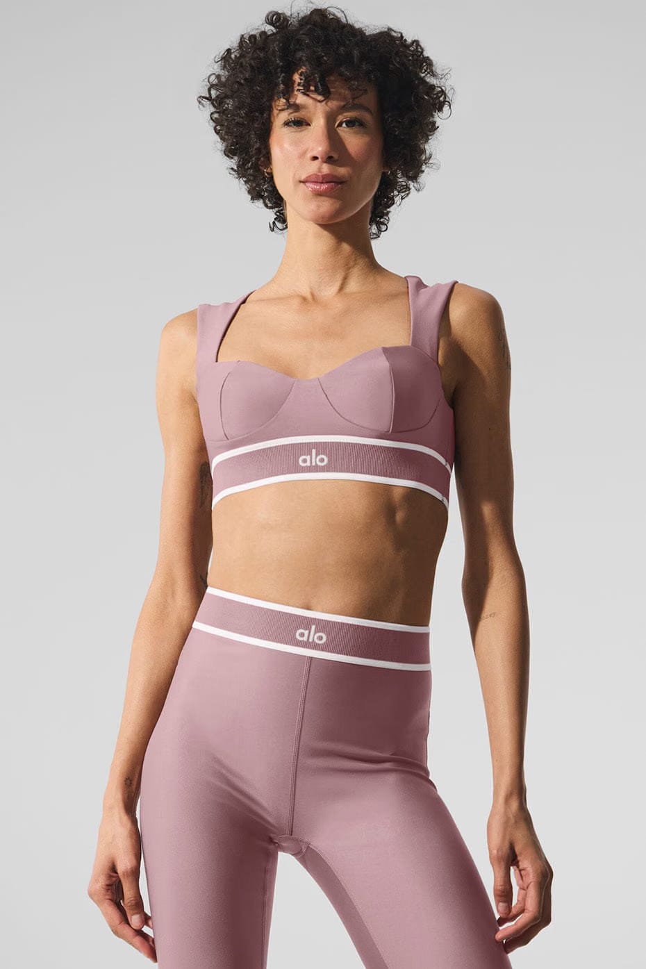 Alo Yoga Airlift Alignment Bra - Smoky Quartz/White