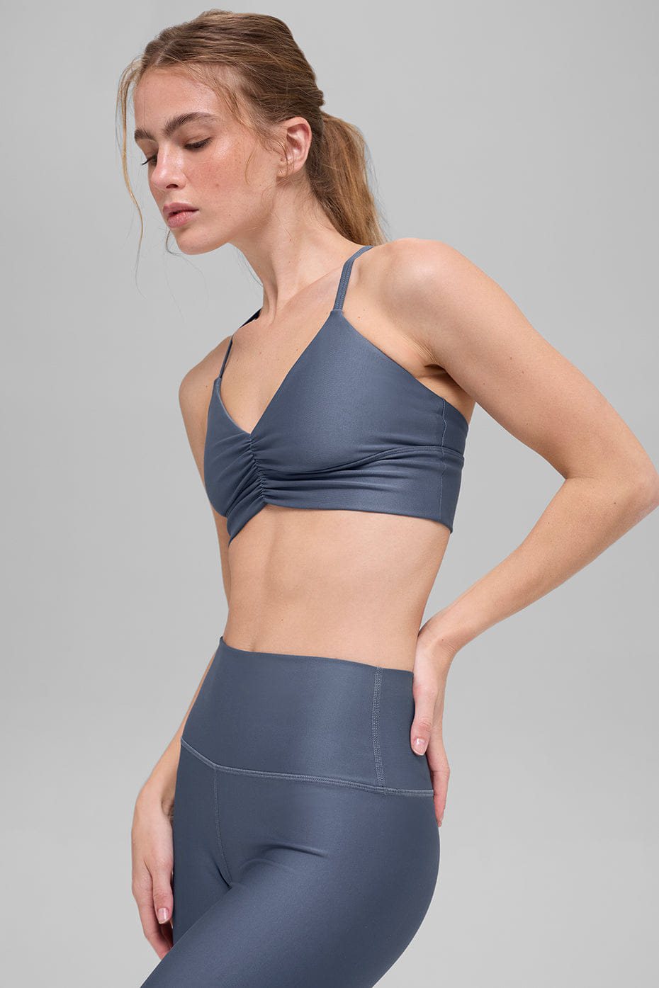 Alo Yoga Airlift Divine Bra - Bluestone