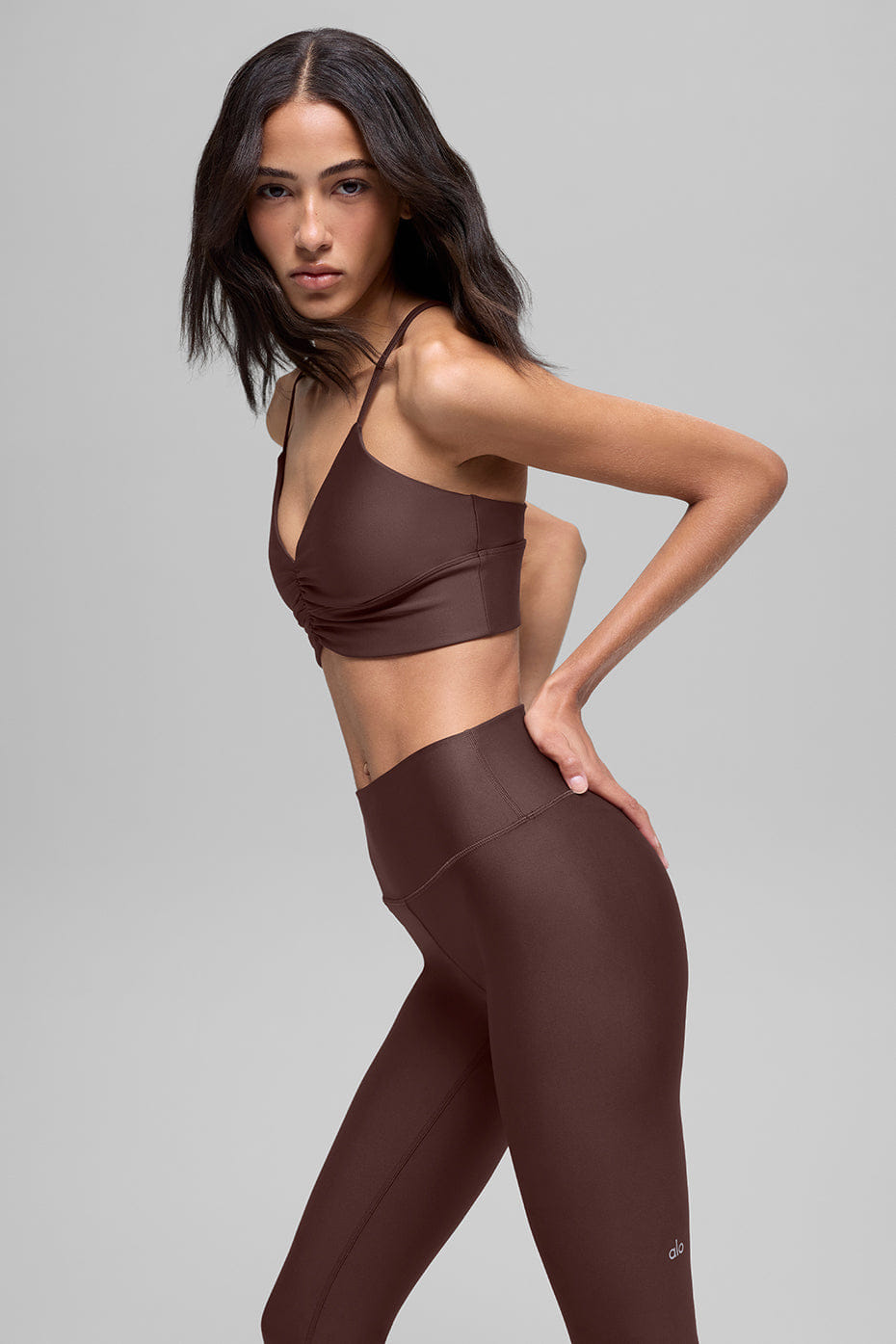 Alo Yoga Airlift Divine Bra - Brownstone