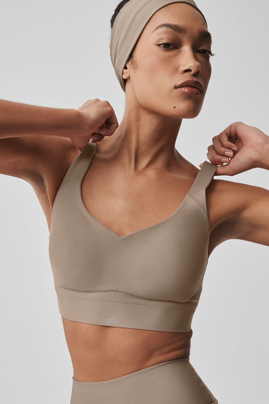 Alo Yoga Airlift Endurance High-Impact Bra - Gravel