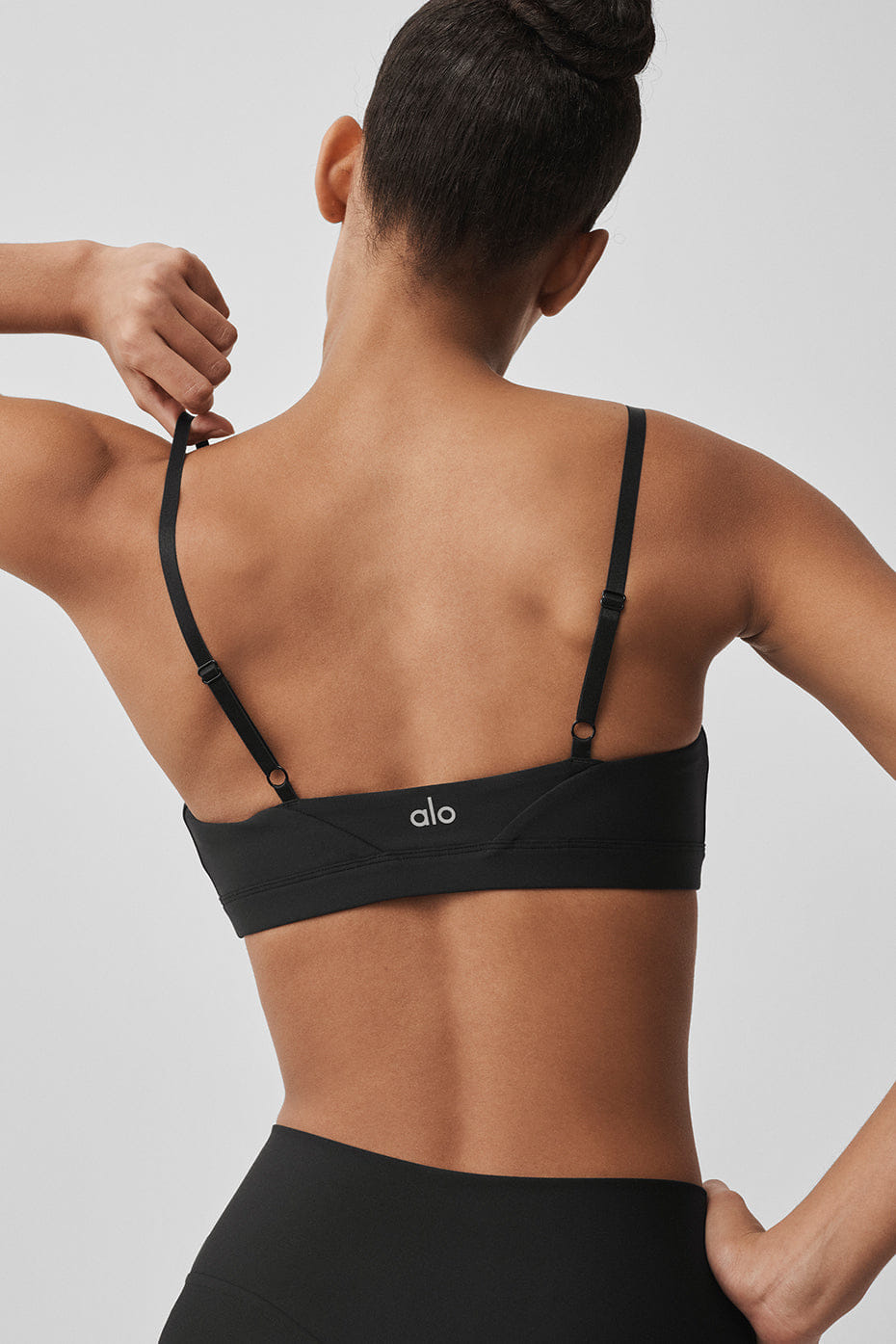 Alo Yoga Airlift Fine Line Bra - Black