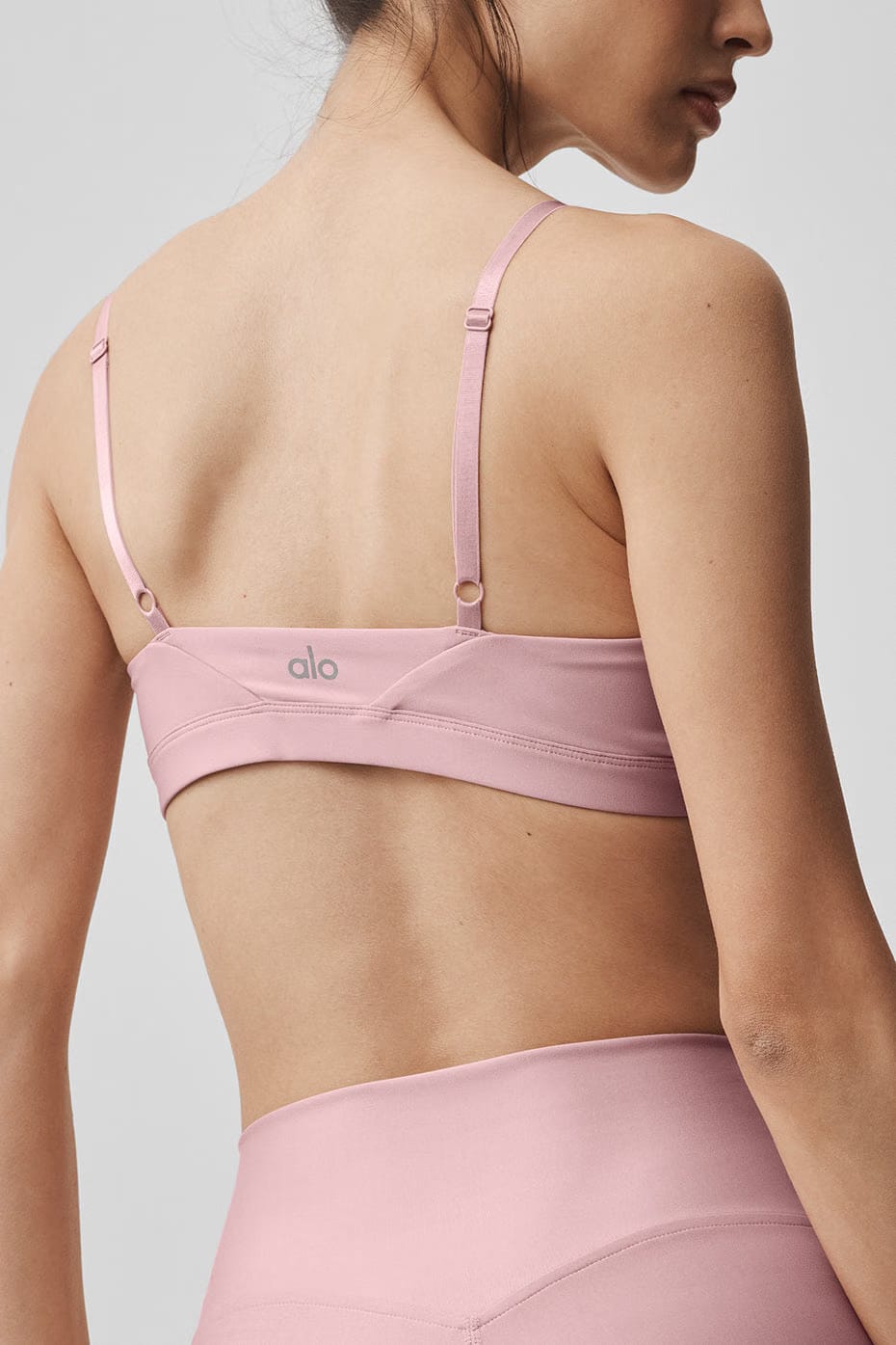 Alo Yoga Airlift Fine Line Bra - Vintage Pink